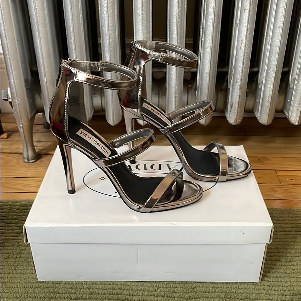 Steve Madden Silver Strappy Heels - Feelya Pewter Size 6